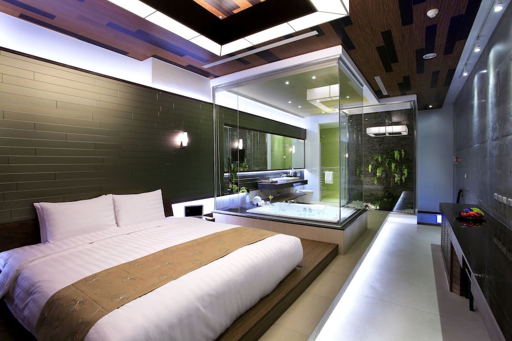 Photo of Bedroom in South District