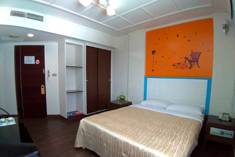 Photo of Bedroom in Big Beach
