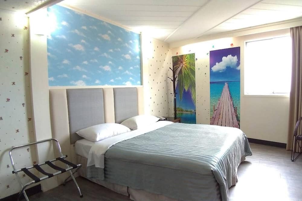 Photo of Bedroom in Big Beach
