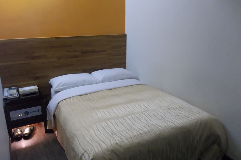 Photo of Bedroom in Big Beach