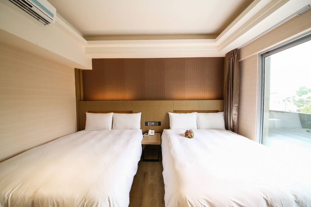 Photo of Bedroom in East District