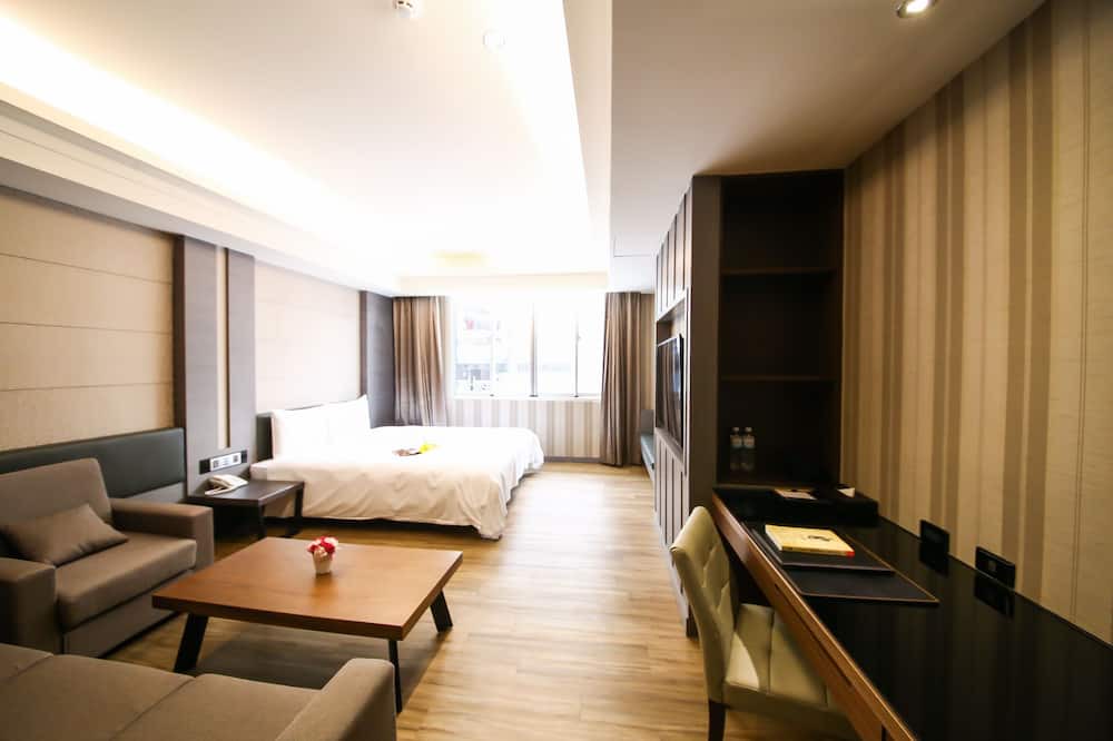 Photo of Bedroom in East District