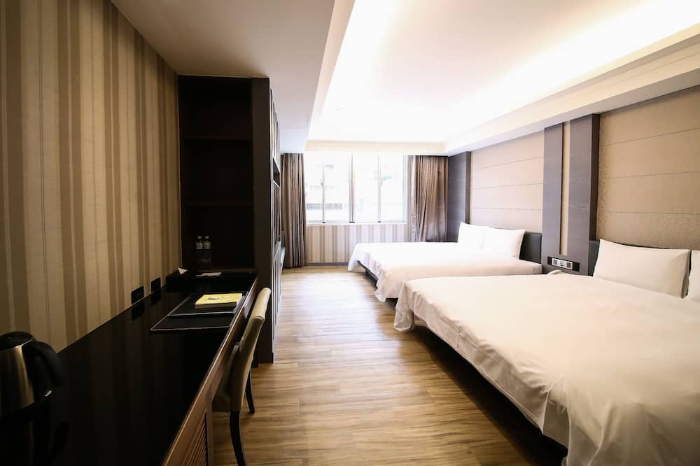 Photo of Bedroom in East District
