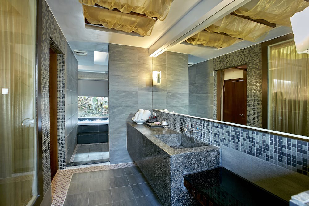 Photo of Bathroom in Puxin