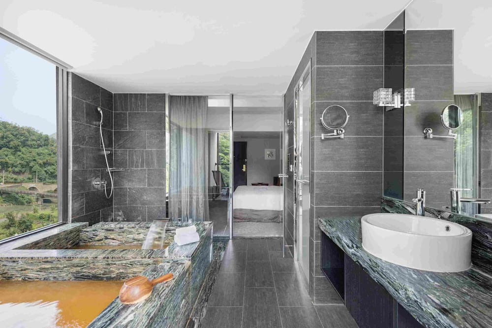 Photo of Bathroom in Suao