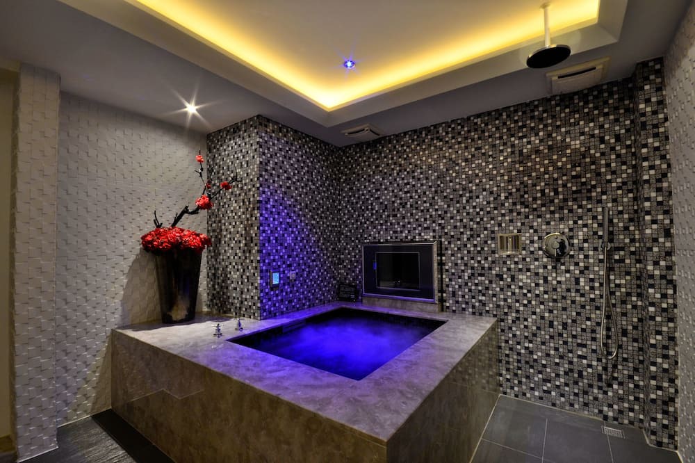 Photo of Bathroom in Beitun District