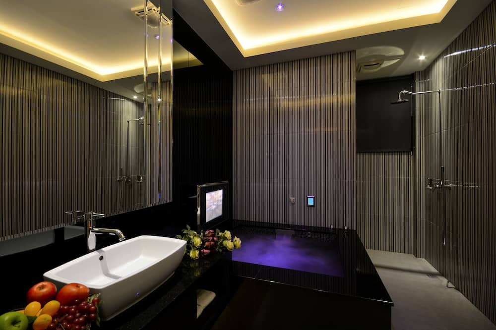 Photo of Bathroom in Beitun District