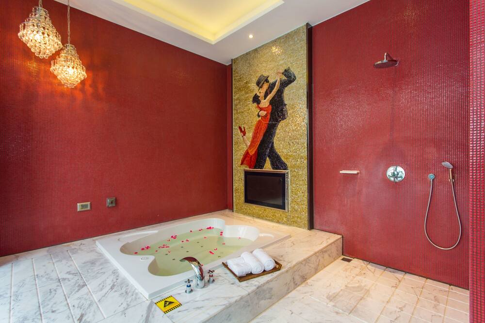 Photo of Bathroom in Nantun District