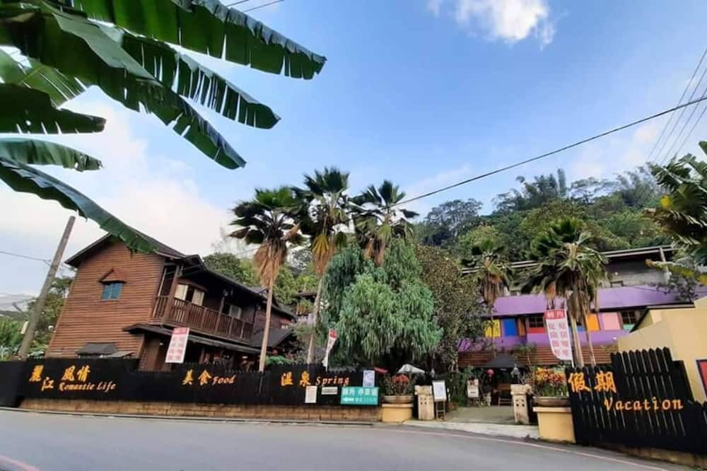 Photo of Outdoor in Liugui District