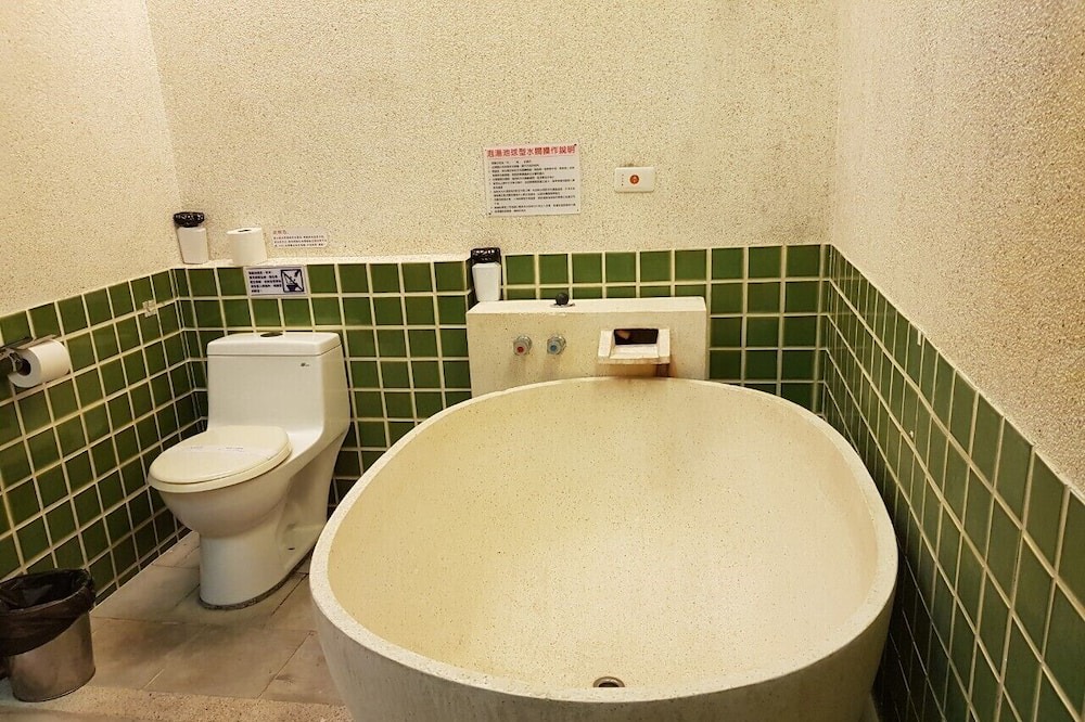 Photo of Bathroom in Liugui District