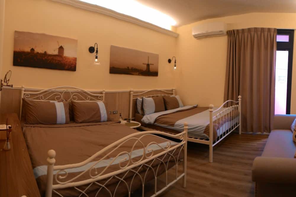 Photo of Bedroom in Rende District
