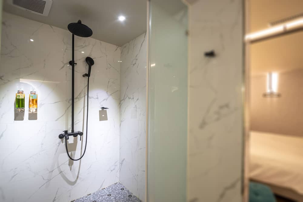 Photo of Bathroom in Zhongli District