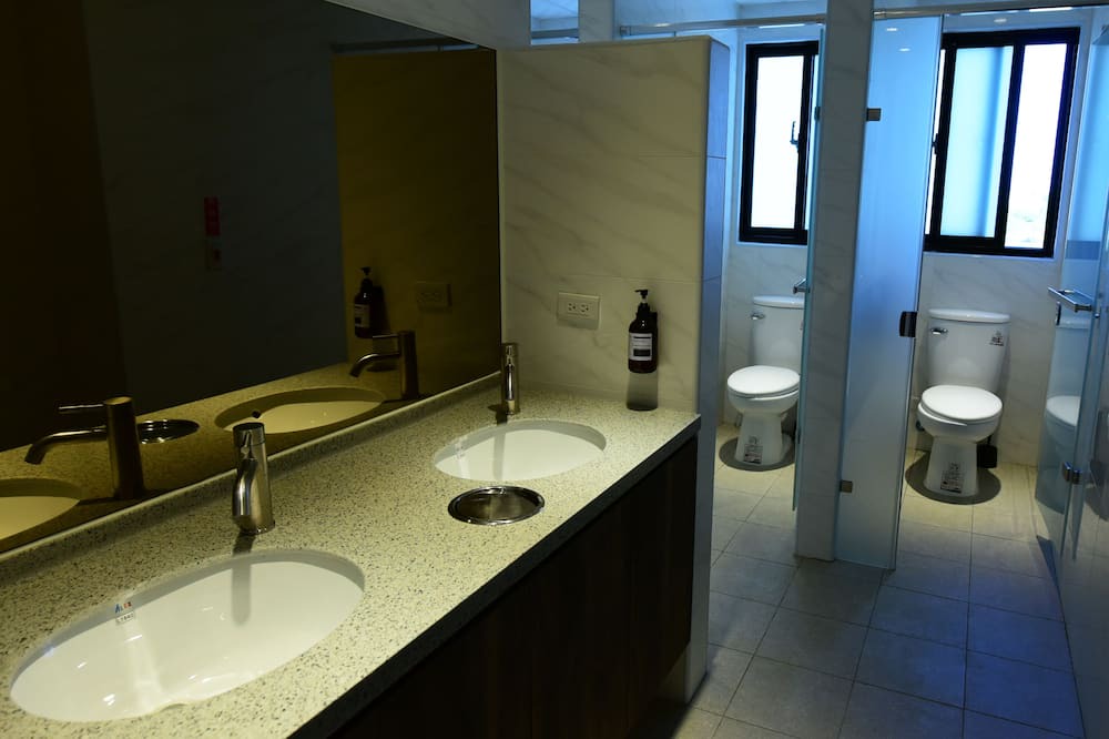 Photo of Bathroom in Dayuan District