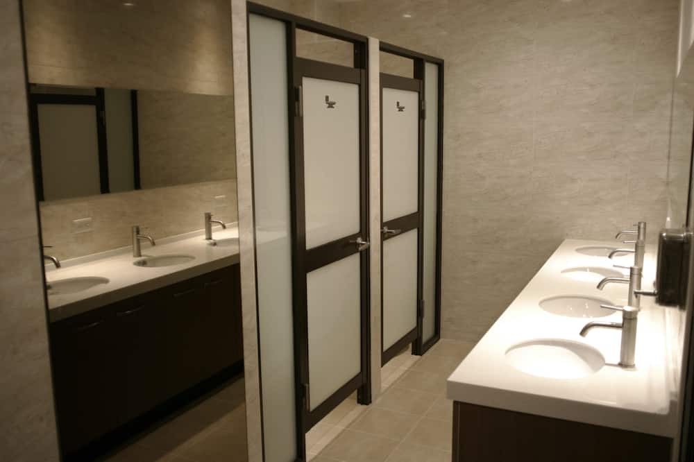 Photo of Bathroom in Dayuan District