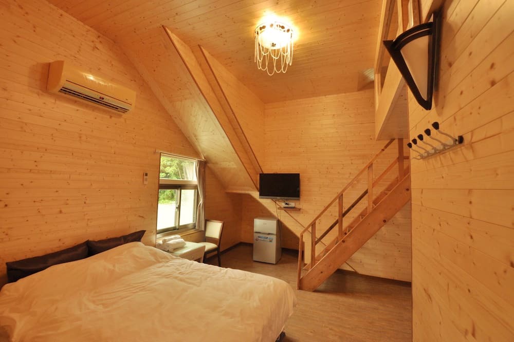 Photo of Bedroom in Changbin