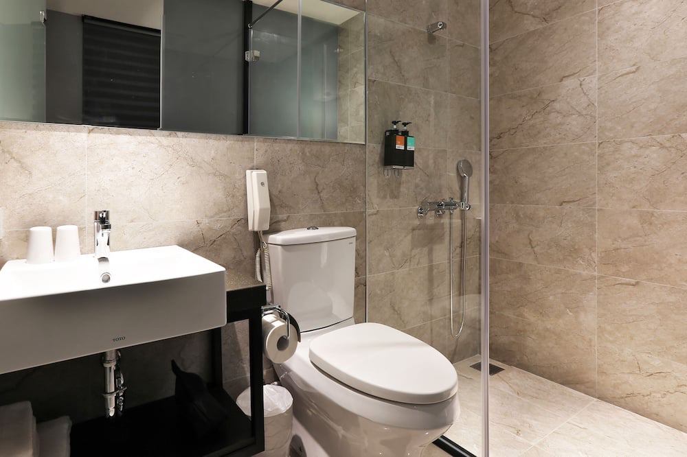 Photo of Bathroom in Xitun District