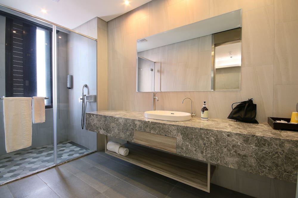 Photo of Bathroom in Yuanlin