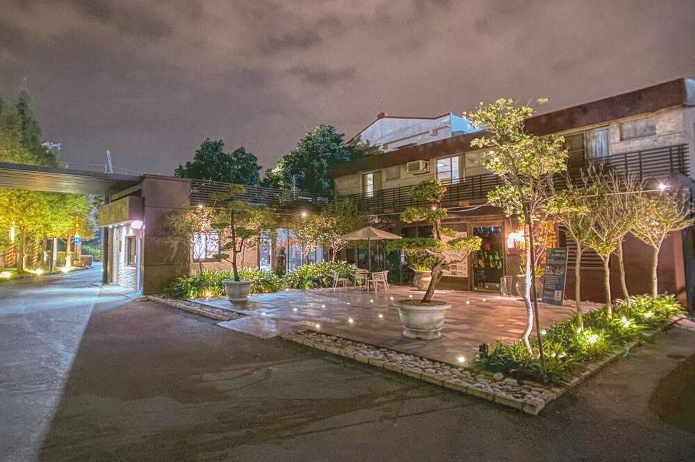 Photo of Outdoor in Pitou