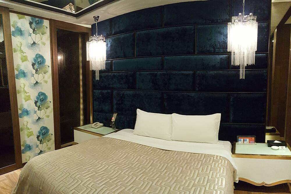 Photo of Bedroom in Pitou