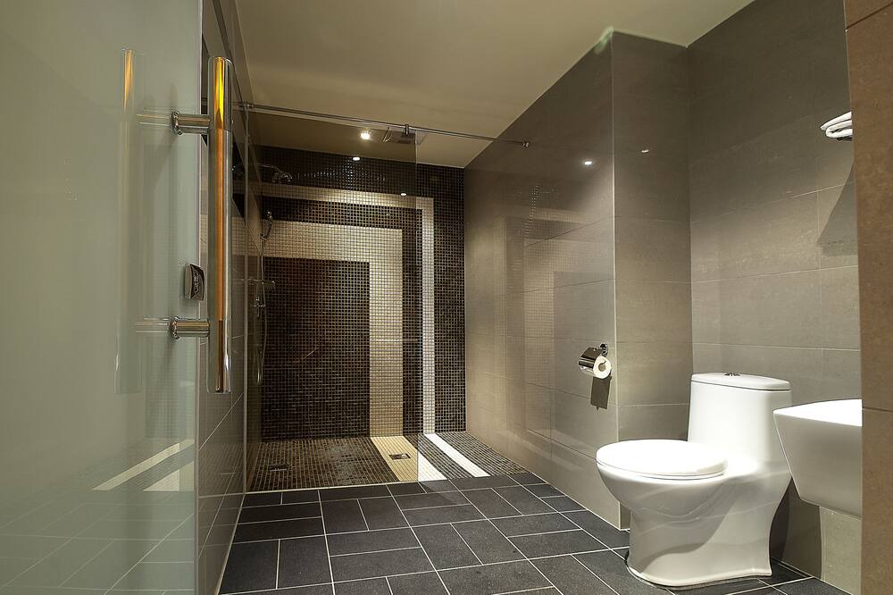 Photo of Bathroom in Pitou