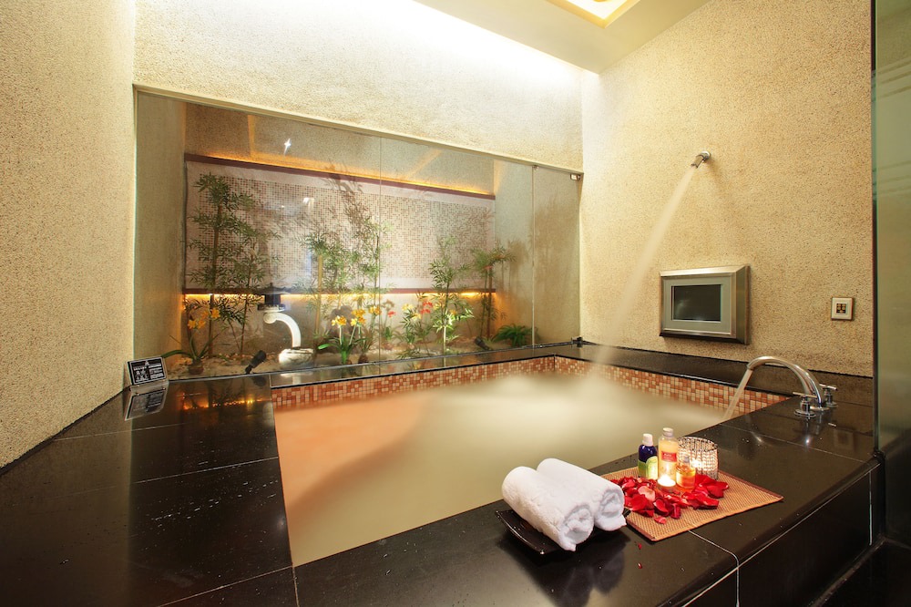 Photo of Bathroom in Guishan District
