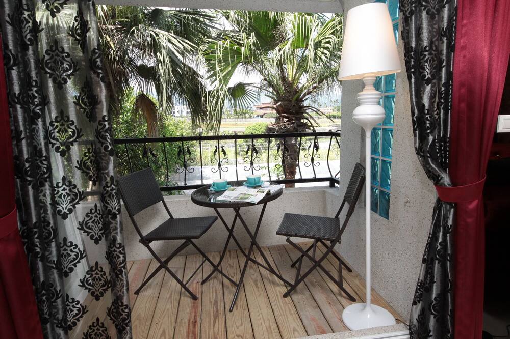 Photo of Patio Balcony in Dongshan