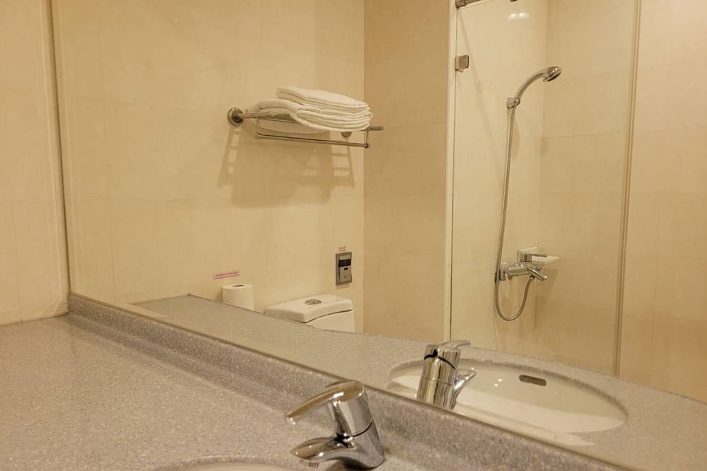Photo of Bathroom in Puzi