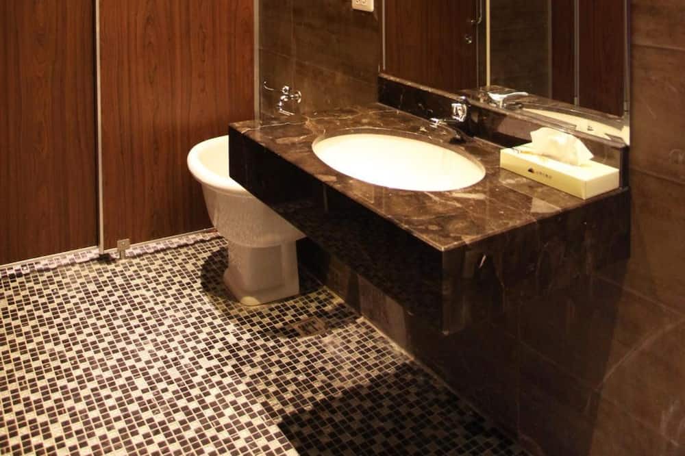 Photo of Bathroom in Puzi