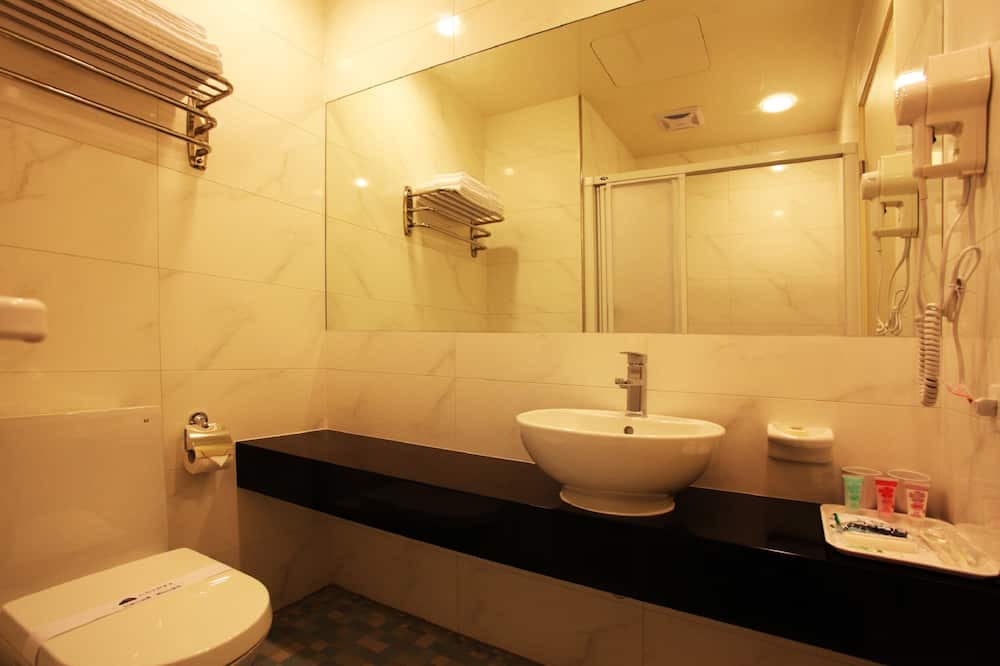 Photo of Bathroom in Puzi