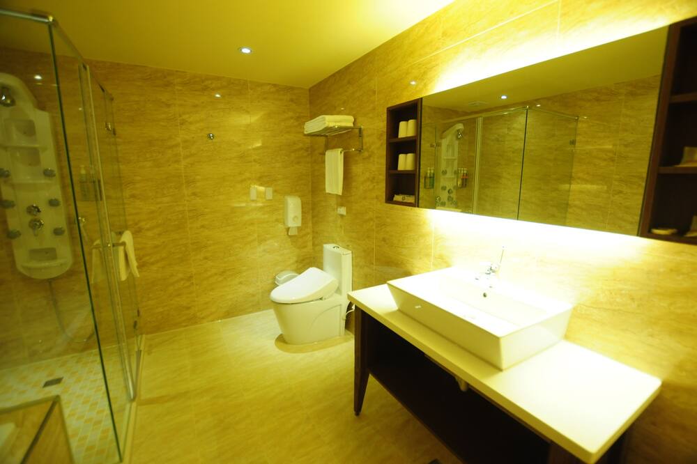 Photo of Bathroom in Sanmin