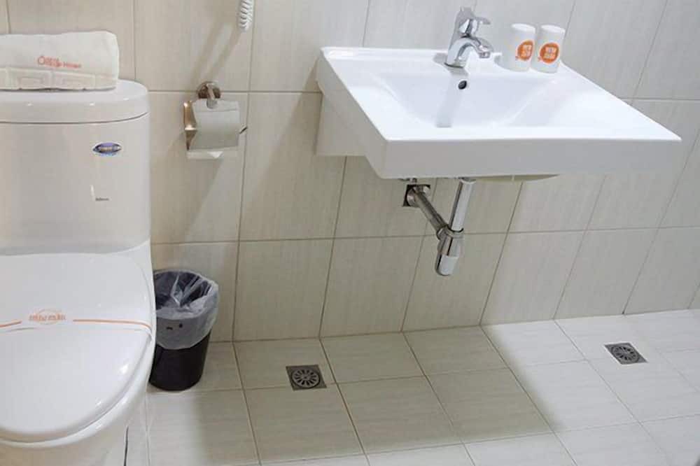 Photo of Bathroom in Xiaogang