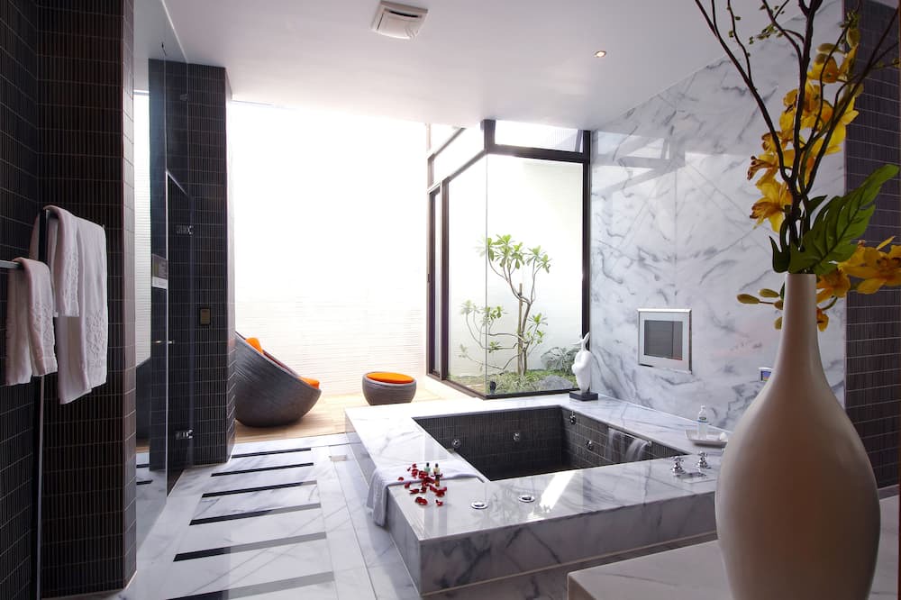 Photo of Bathroom in Caotun