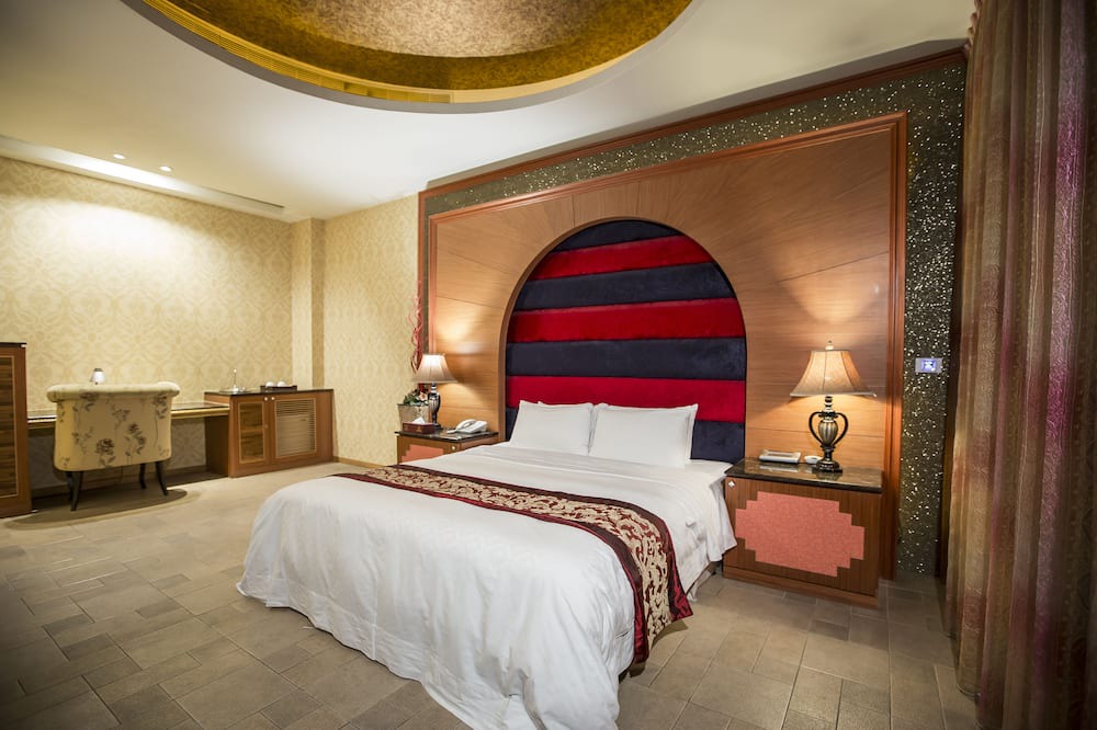 Photo of Bedroom in Douliou