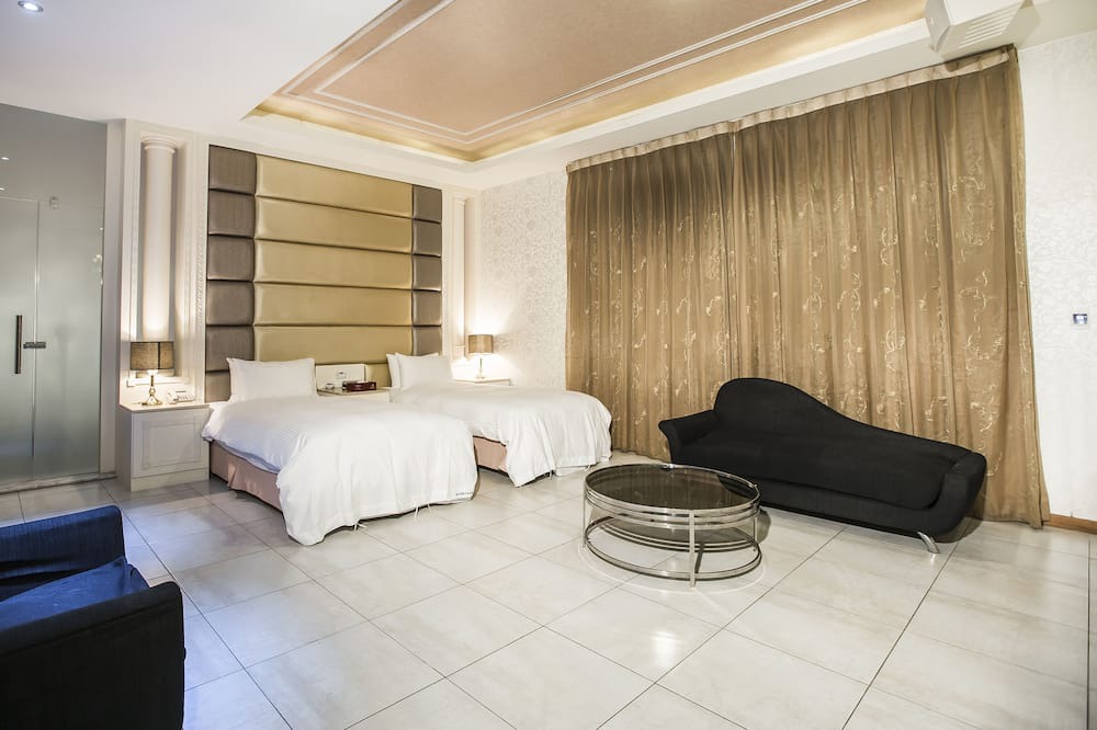 Photo of Bedroom in Douliou
