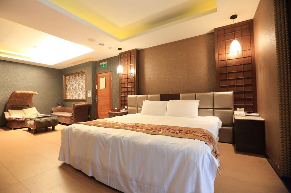 Photo of Bedroom in Douliou