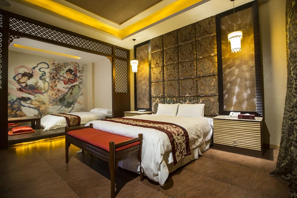 Photo of Bedroom in Douliou