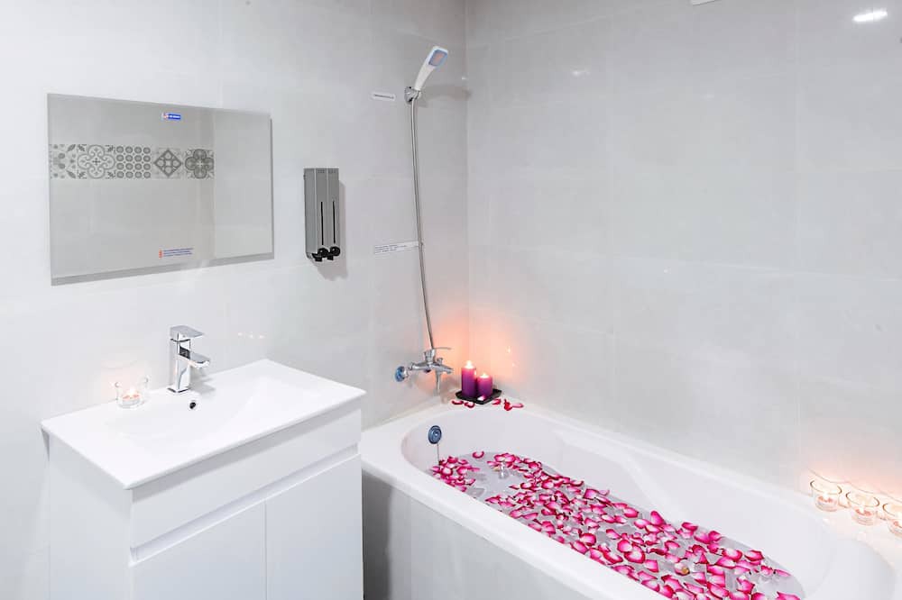 Photo of Bathroom in Zhushan