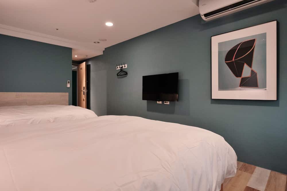 Photo of Bedroom in Central District