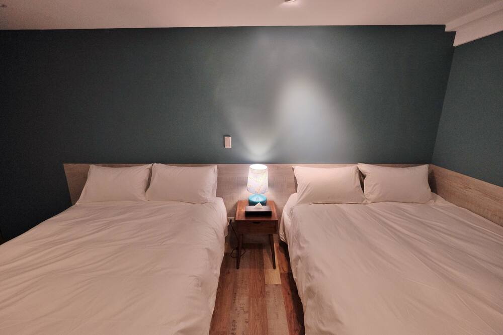 Photo of Bedroom in Central District