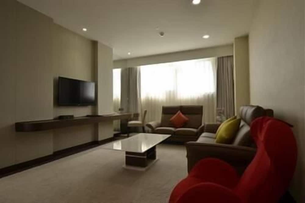 Photo of Livingroom in Fengshan District