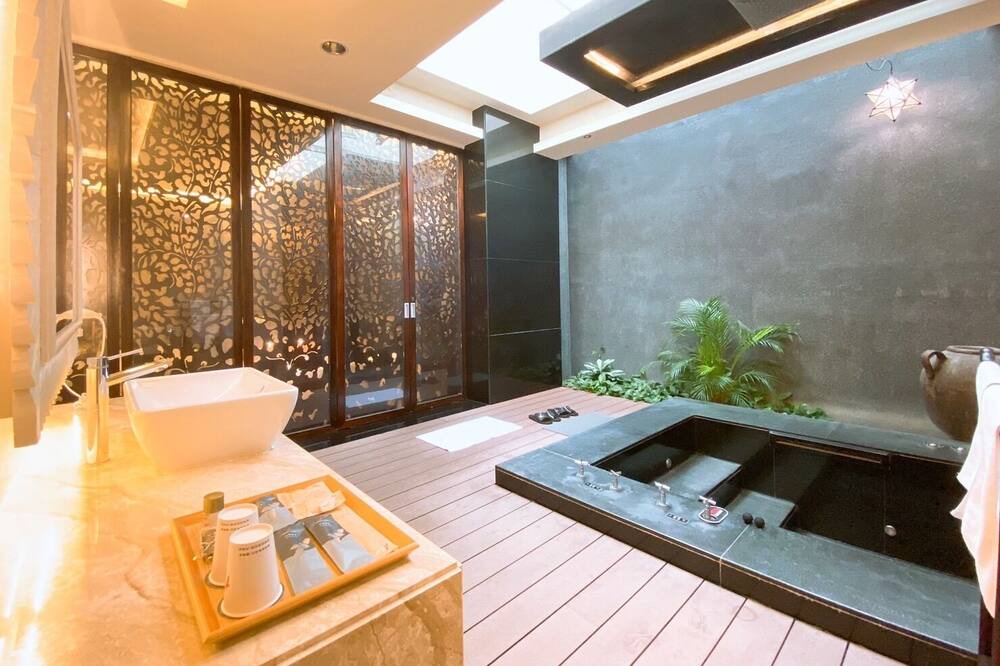Photo of Bathroom in Yunlin