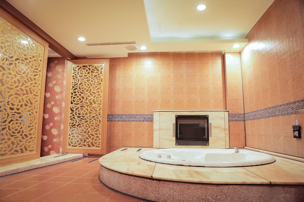 Photo of Bathroom in Xinying