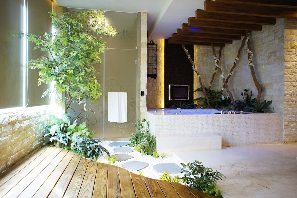 Photo of Bathroom in Pingzhen District
