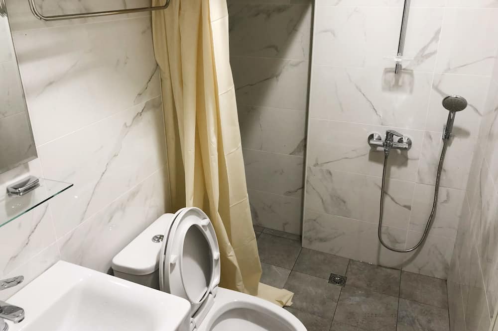 Photo of Bathroom in Ruifang