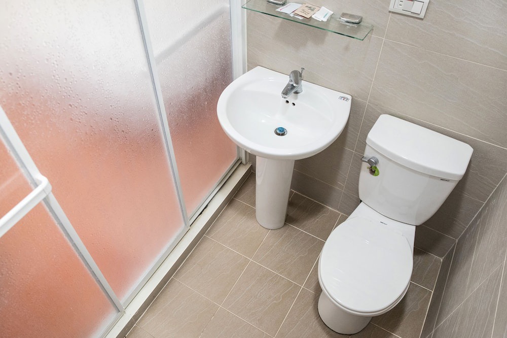 Photo of Bathroom in Ruifang