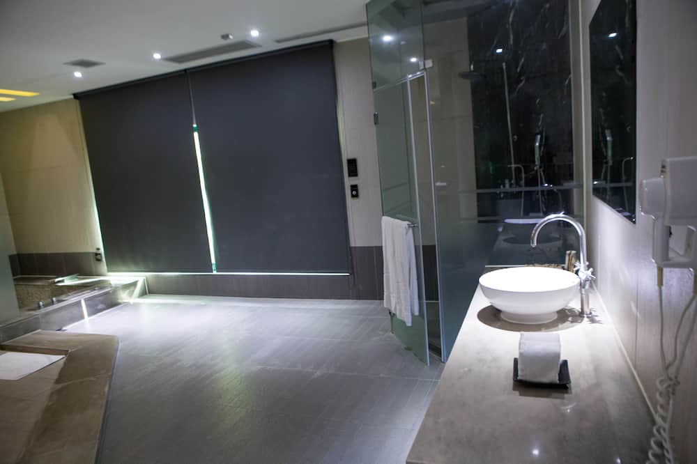 Photo of Bathroom in Changhua City Centre