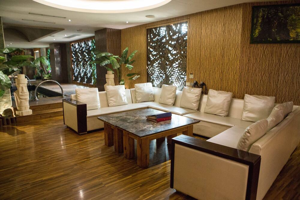 Photo of Livingroom in Changhua City Centre