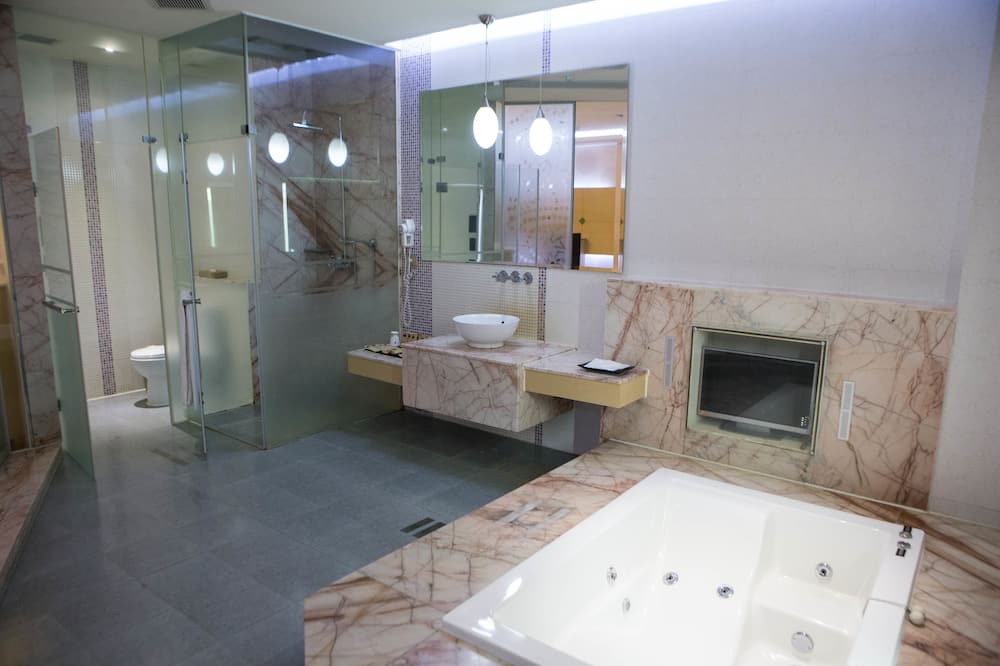 Photo of Bathroom in Changhua City Centre