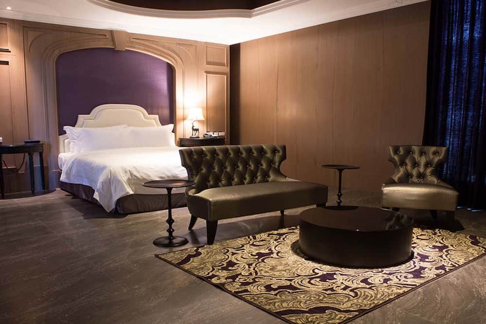 Photo of Bedroom in East District
