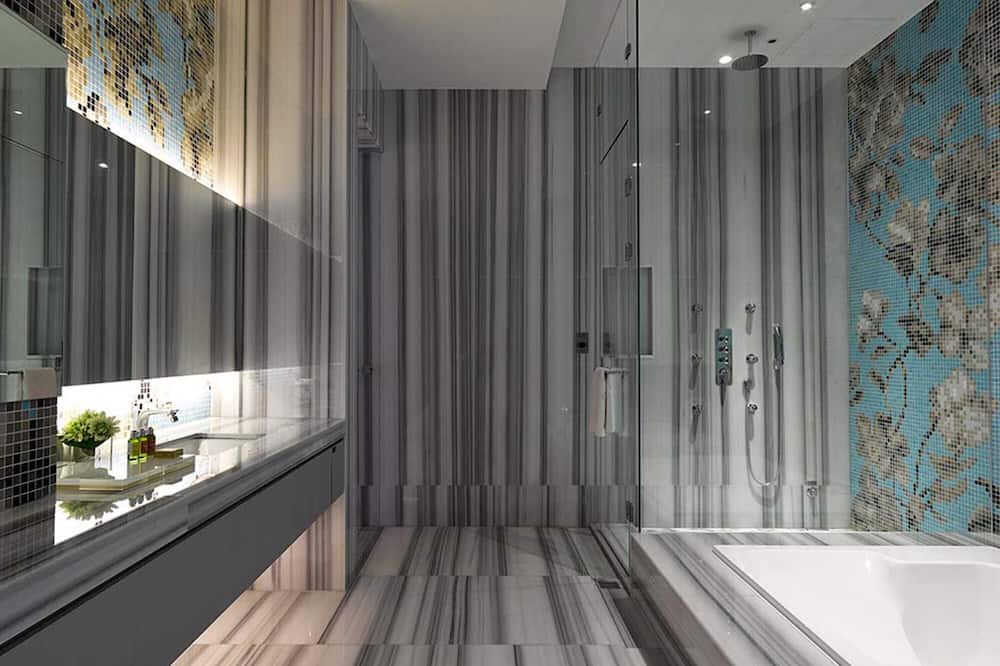 Photo of Bathroom in East District